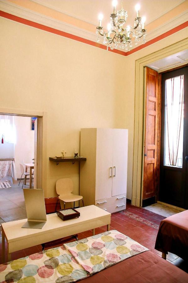 Center Street Apartment Catánia Buitenkant foto
